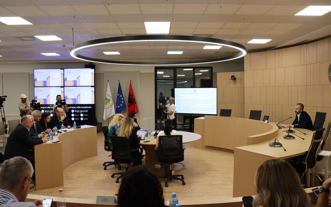 The SEC postpones the review of the validity of the mandate of the Mayor of Himara after his request for personal participation in the session